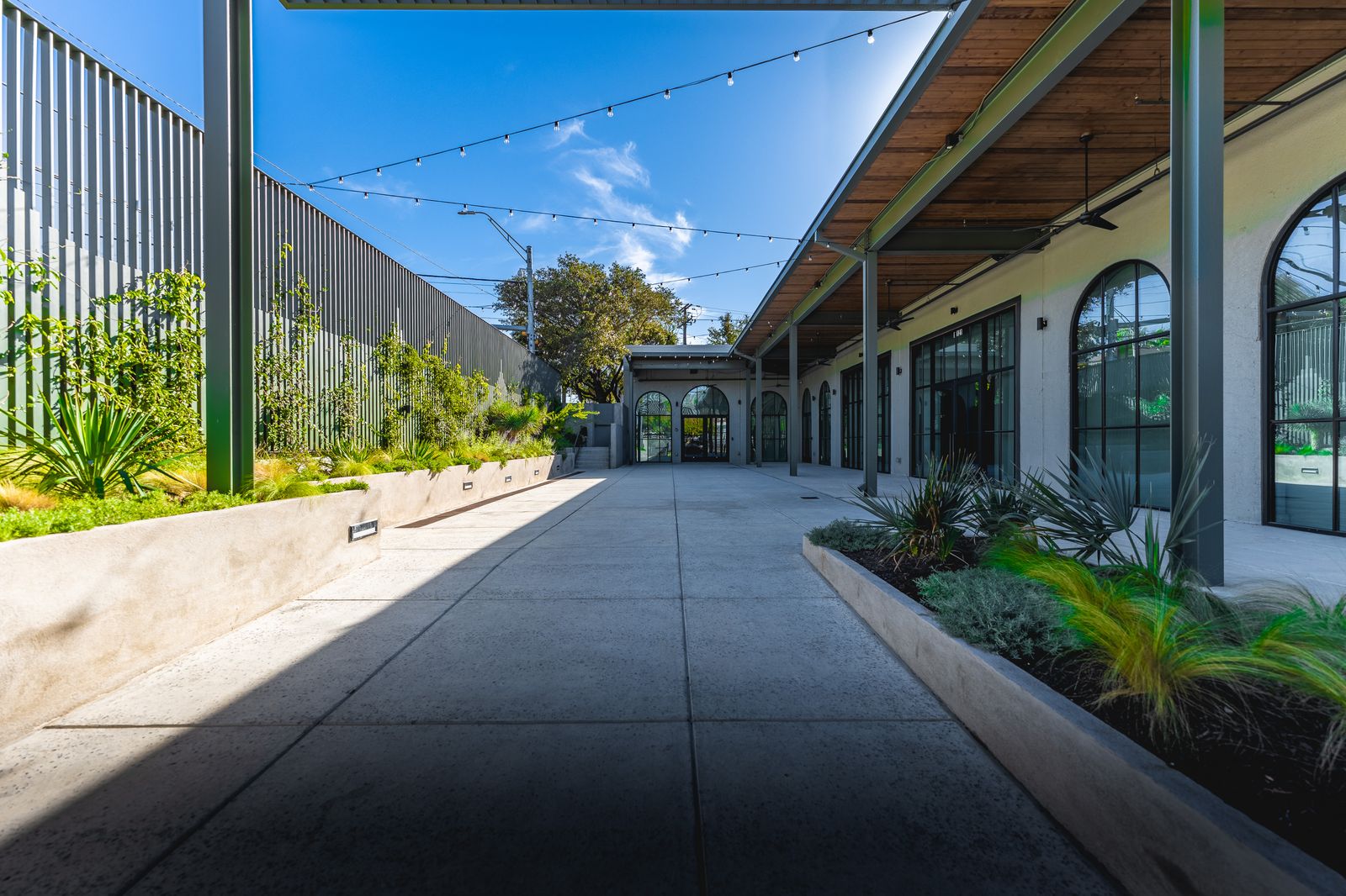 Assembly Hall — photo 4